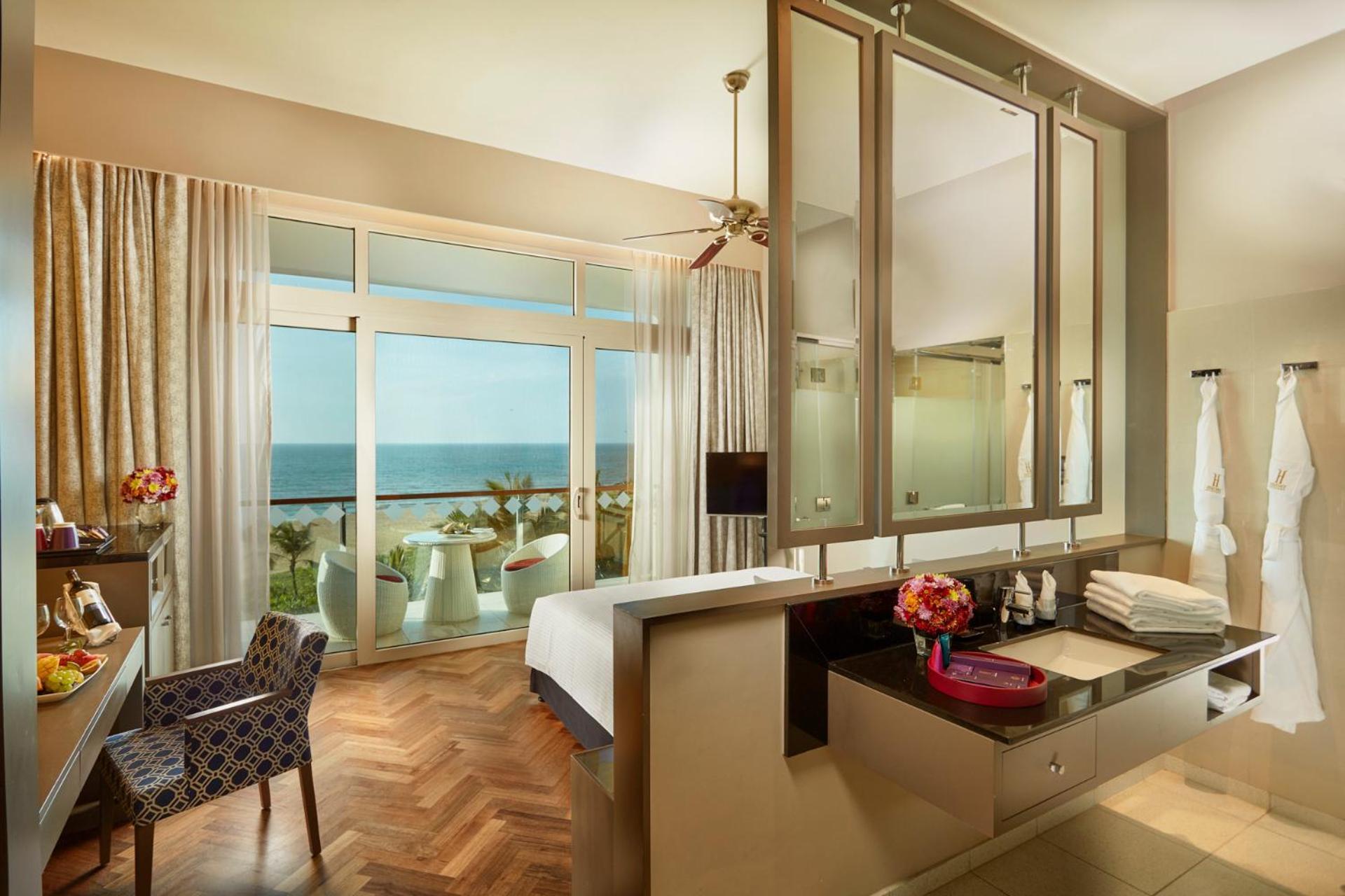 Premium King Room USD 10 credit on Food & Beverages Per | on Spa