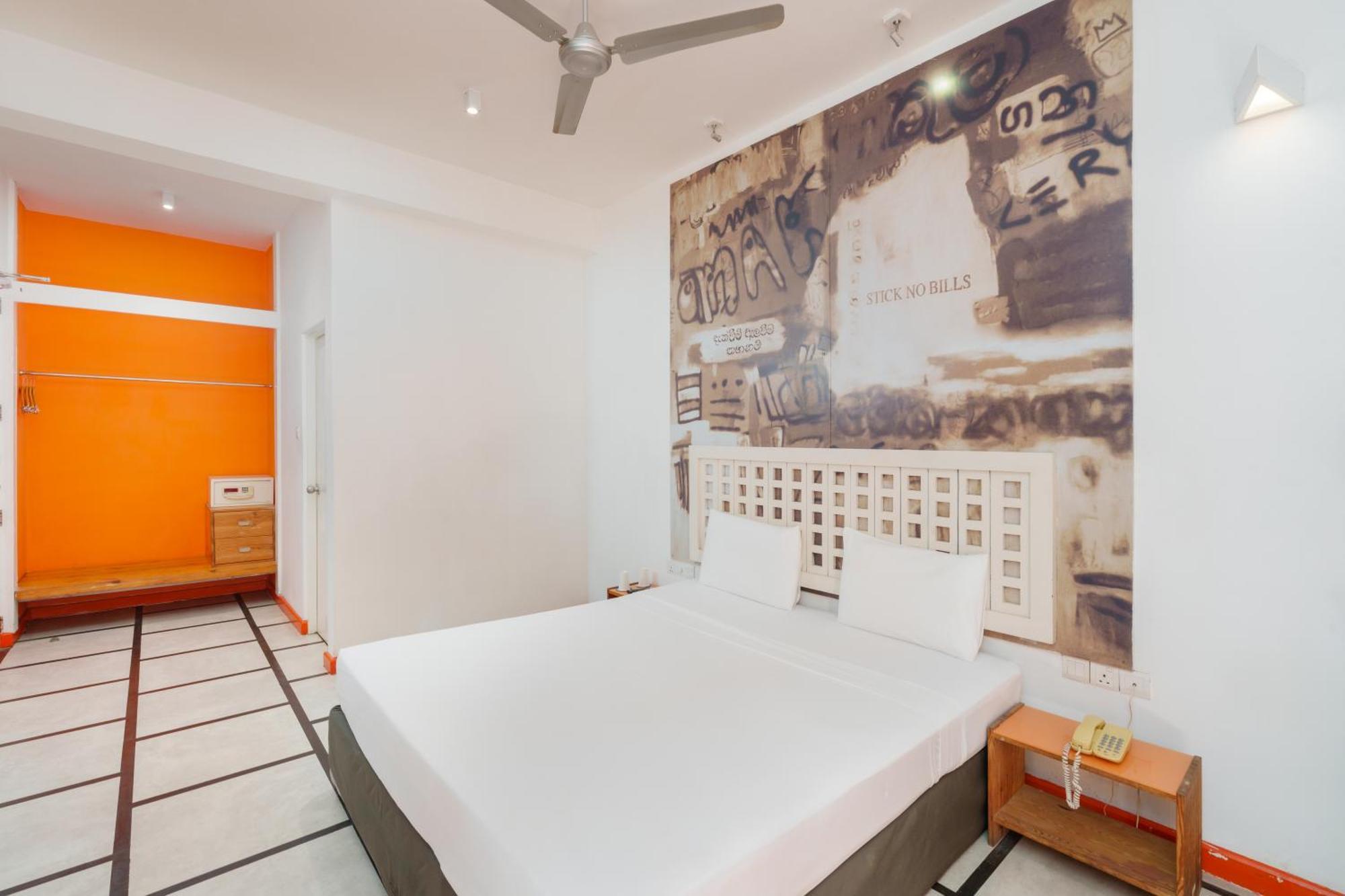 Standard Room – Two Complimentary Local Cocktails at Sundown