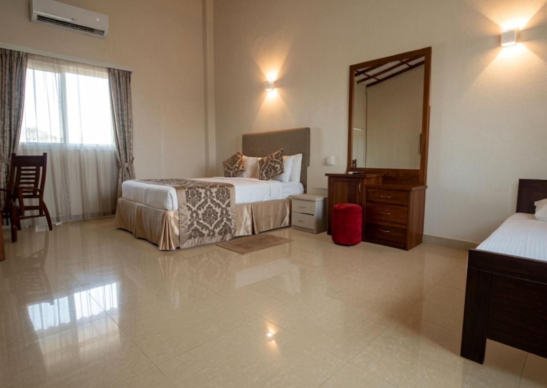 Deluxe Triple Room