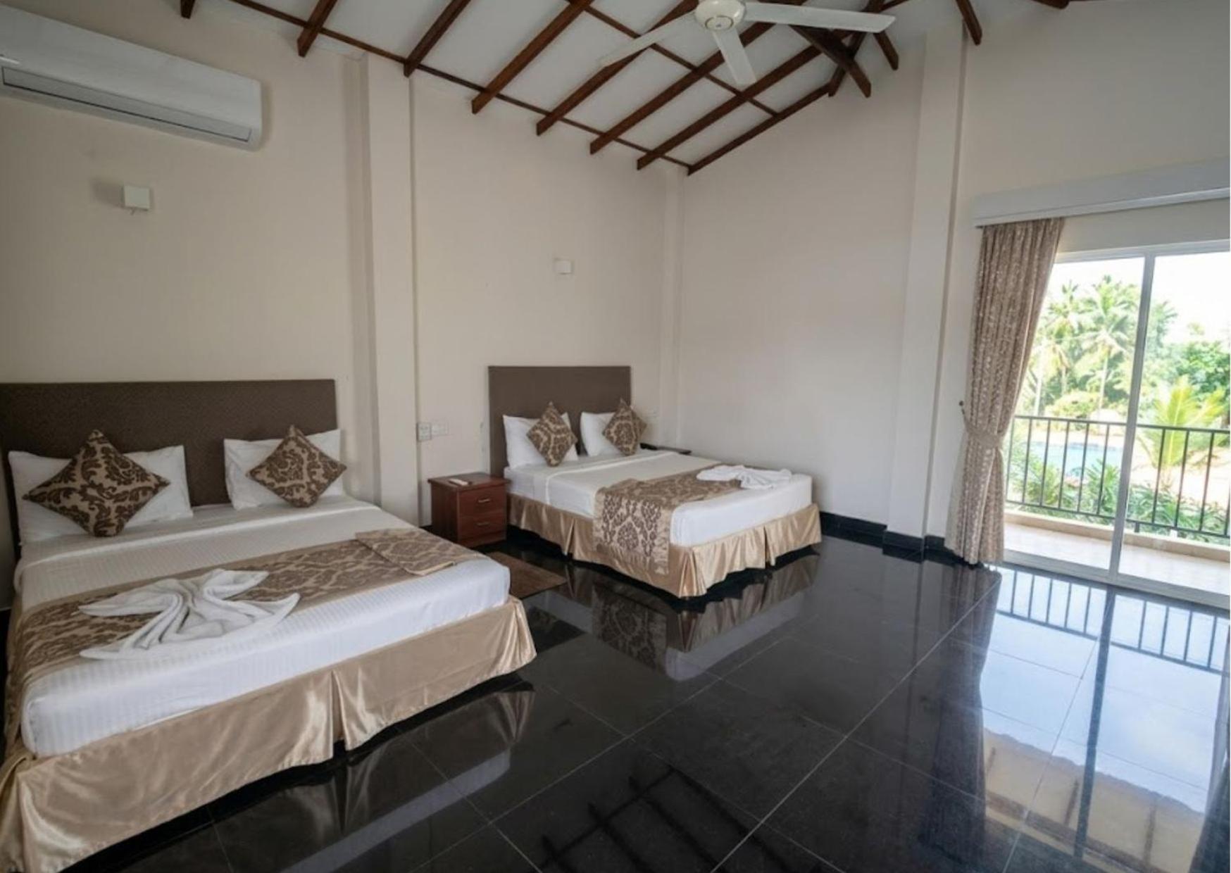 Deluxe Family Suite
