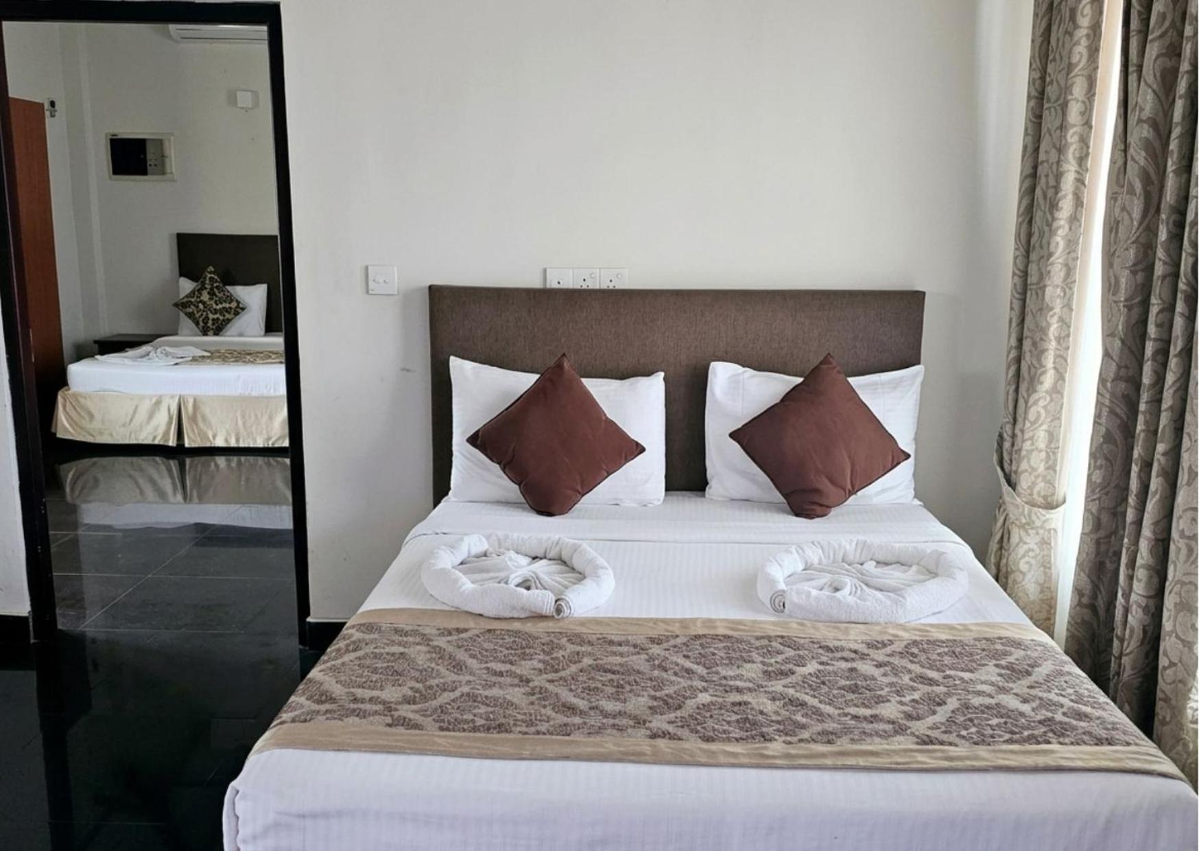 Deluxe Family Suite