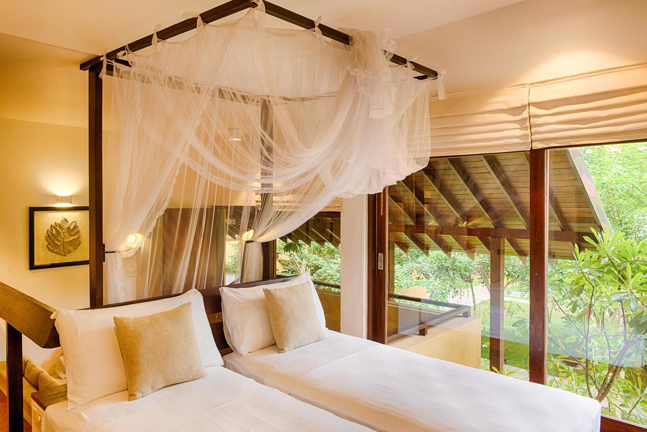 Classic Twin Room with treatments