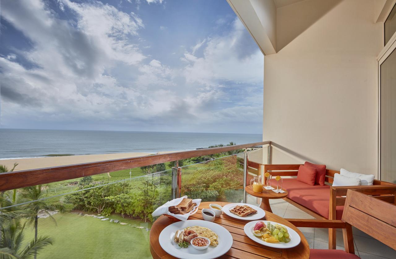 Junior Suite Sea View USD 10 credit on Food & Beverages Per | on Spa