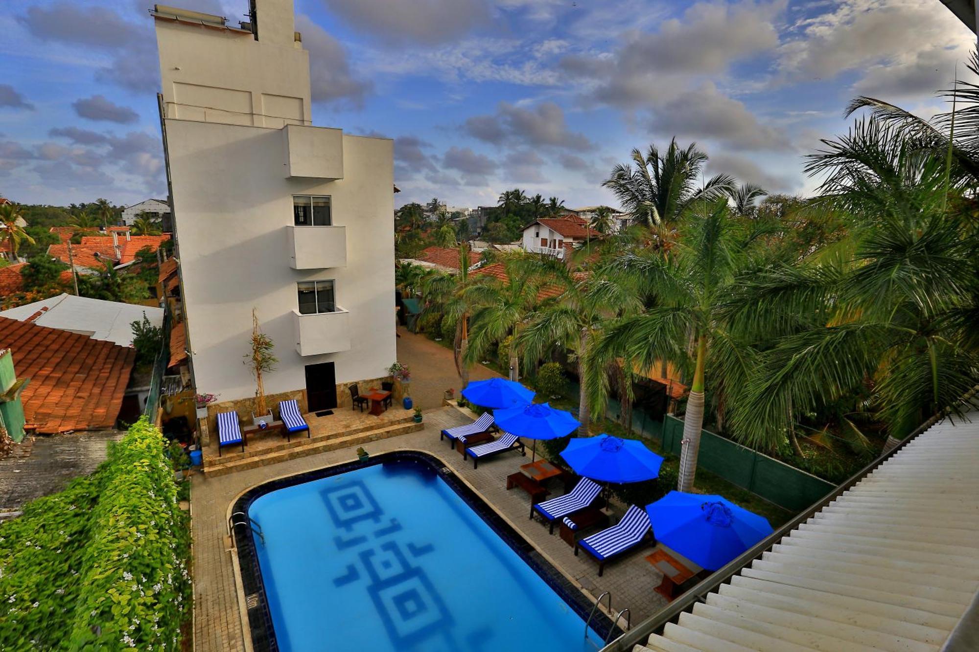 Deluxe Suite with Sea View
