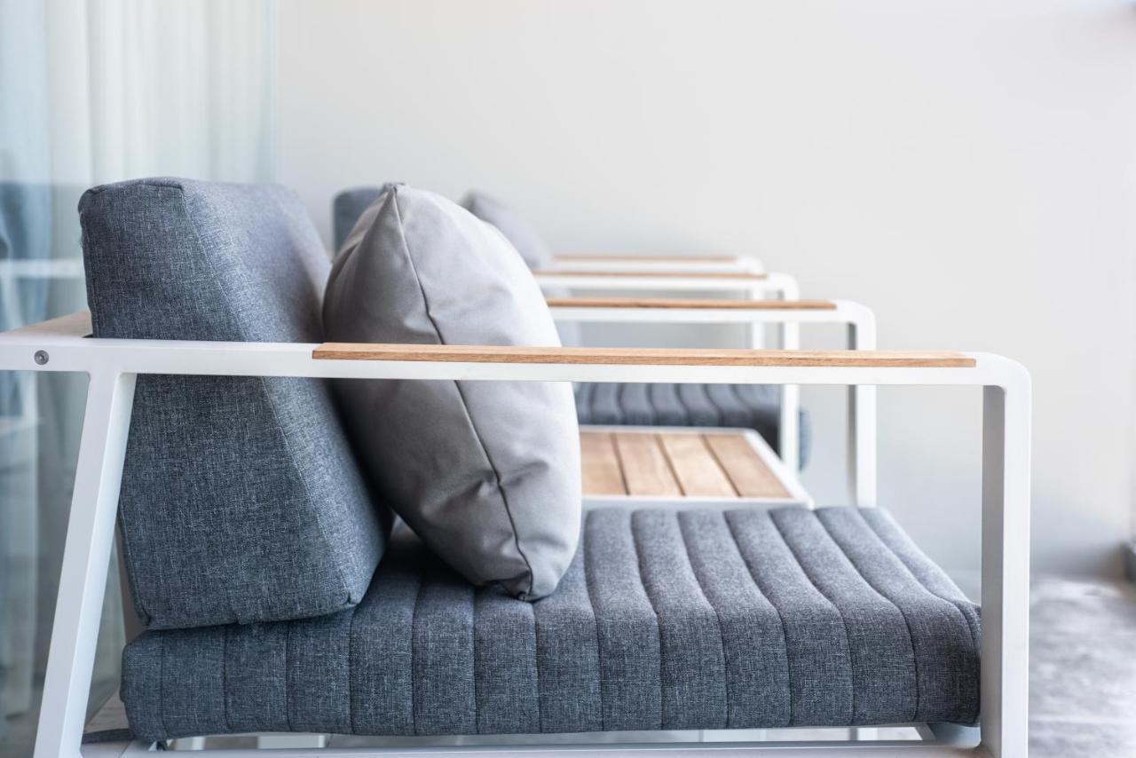 Deluxe Double or Twin Room with Sea View and Free Airport Transfer,754315771:JPEG