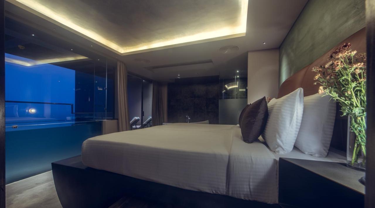 Suite Private Pool Airport Transfer