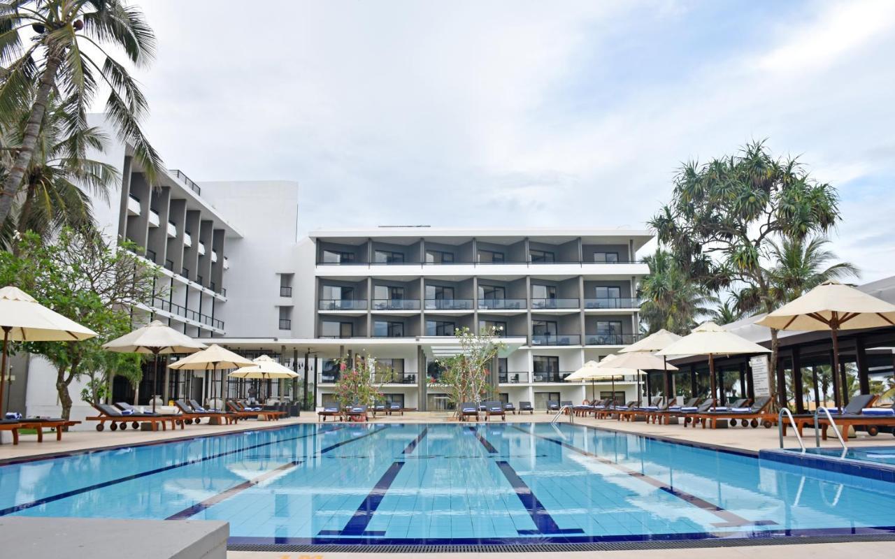 Deluxe Double or Twin Room Sea View Early Check & Late Check-out on availability basis on A La Carte on Spa Happy Hours 5-7pm