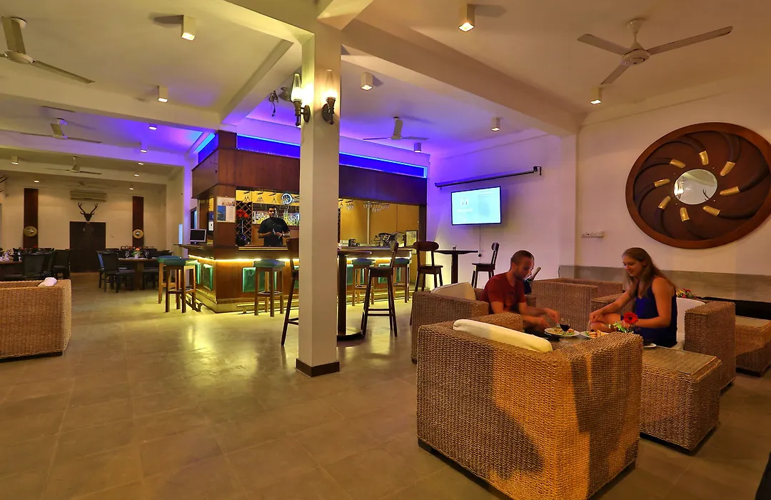 St.Lachlan Hotel & Suites-1
