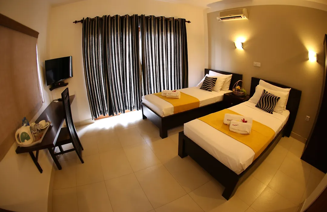 Hotel Shanelo-1