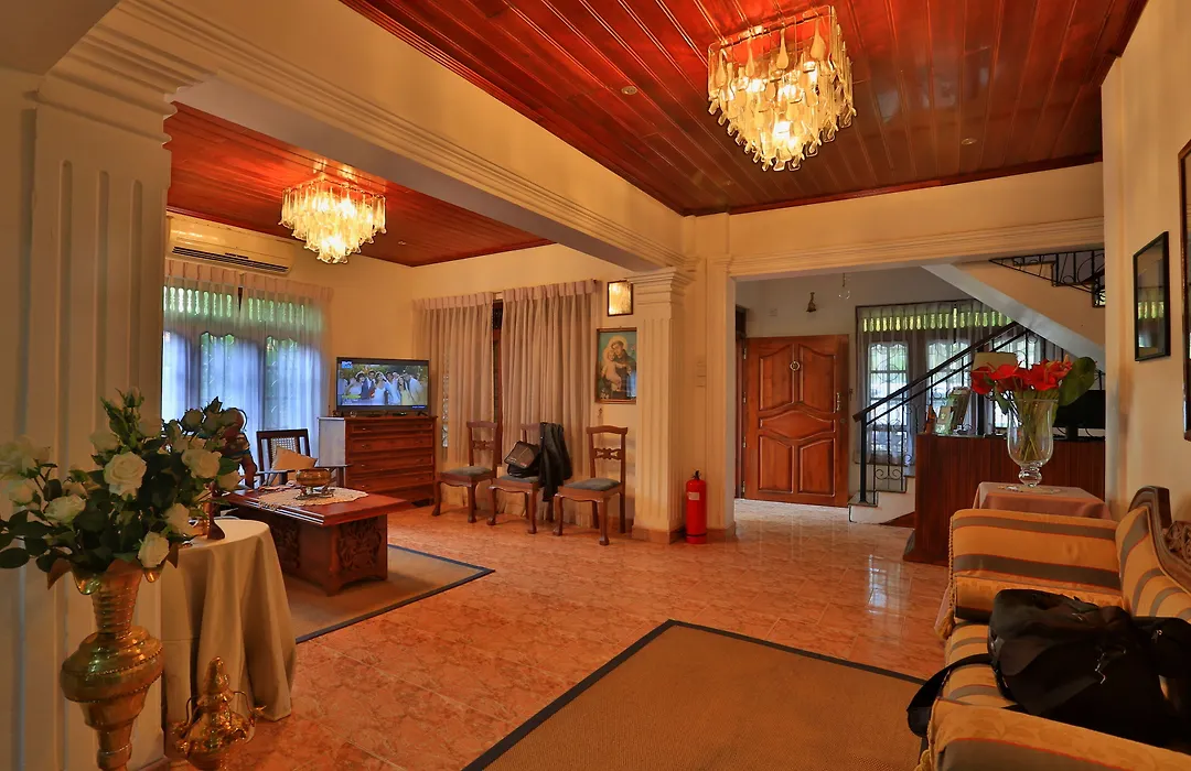 Emel Boutique Hotel-1