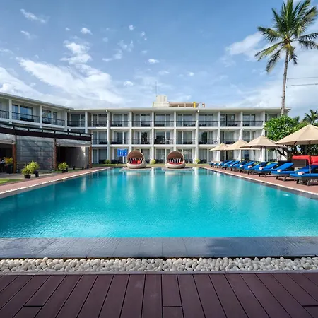 Camelot Beach Hotel-2