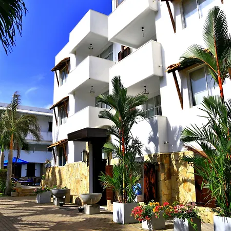 St.Lachlan Hotel & Suites-2