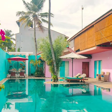 Dickman Resort "The Boutique Hotel"-3