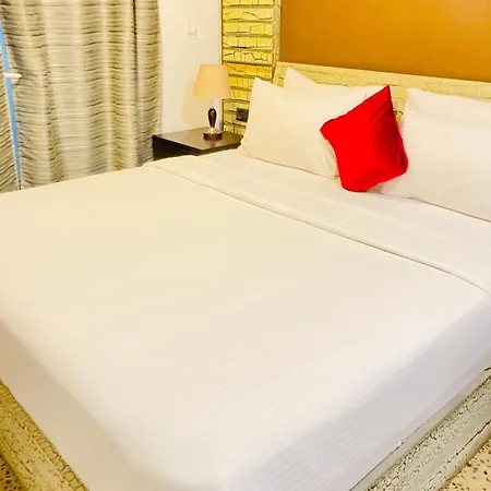 Hotel 198 Negombo-3