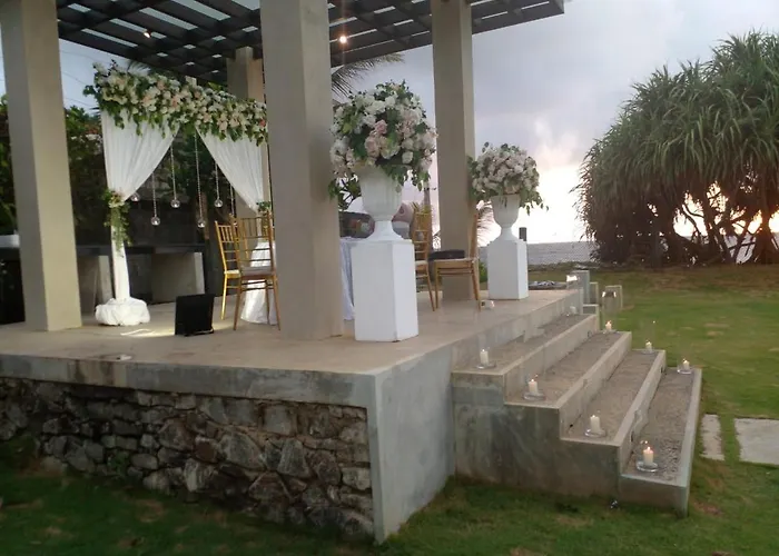 The Lighthouse Negombo Hotel