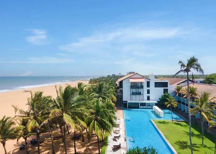 Negombo HotelsJetwing Blue