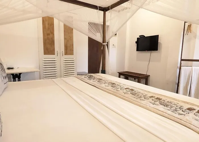 Suriya Arana Bed & Breakfast Negombo