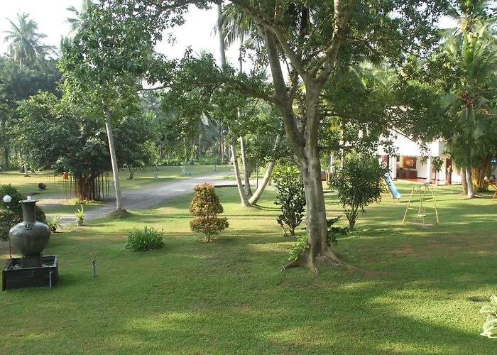 Oreeka - Katunayake Airport Transit Hotels