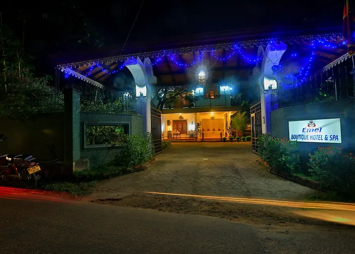Emel Boutique Hotel Negombo