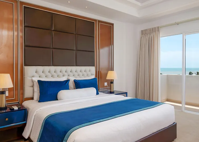 Corundum Breeze Negombo Hotel