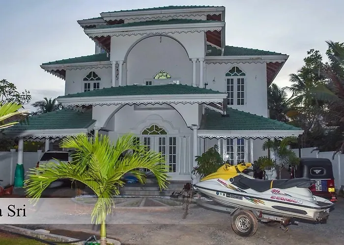 Villa Sri Beach Negombo