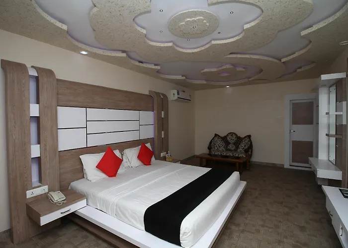 Royal Castle Hotel Negombo